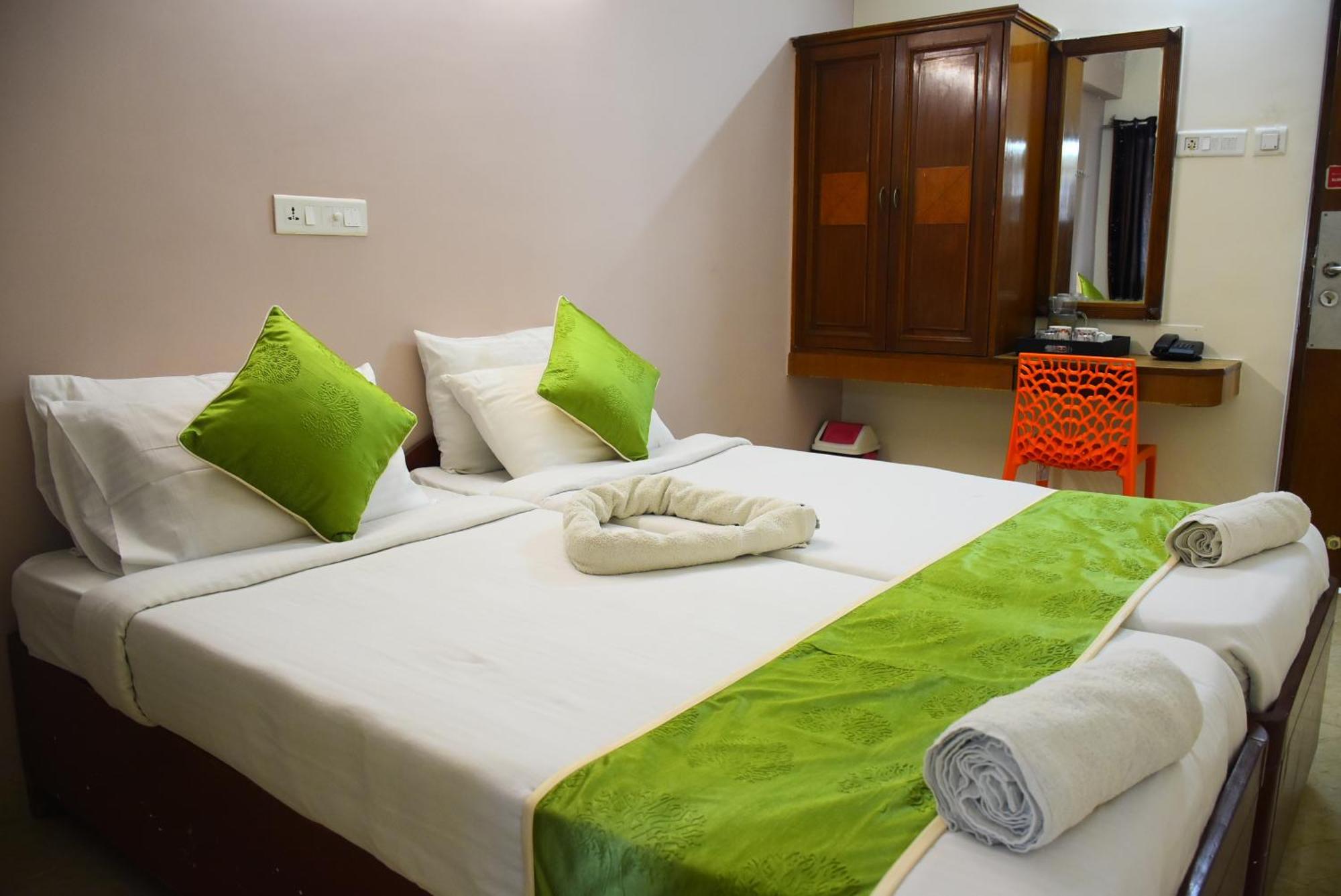 Naksha Tree Hotels Kishore Inn - Koyambedu Chennai Eksteriør billede