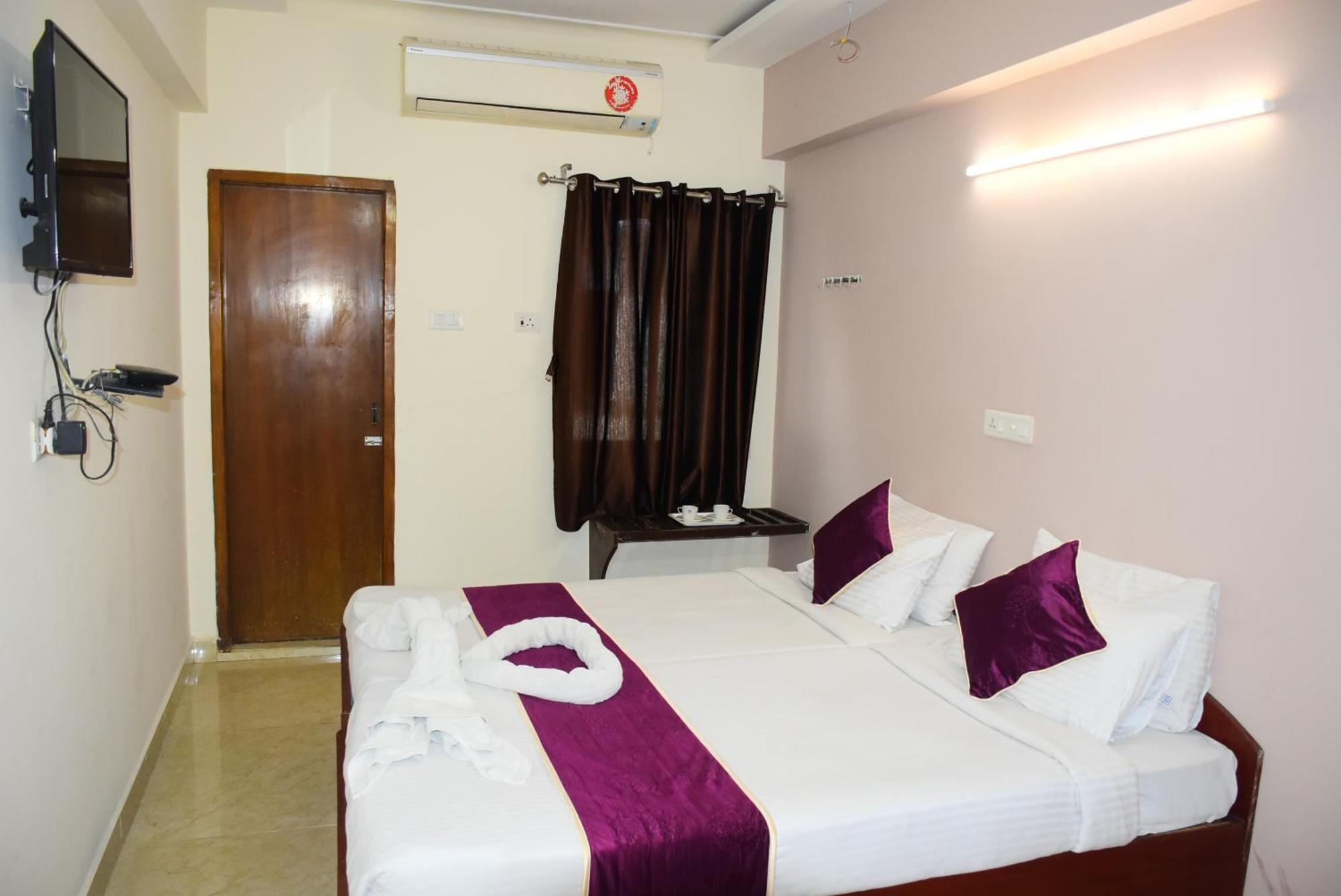 Naksha Tree Hotels Kishore Inn - Koyambedu Chennai Eksteriør billede