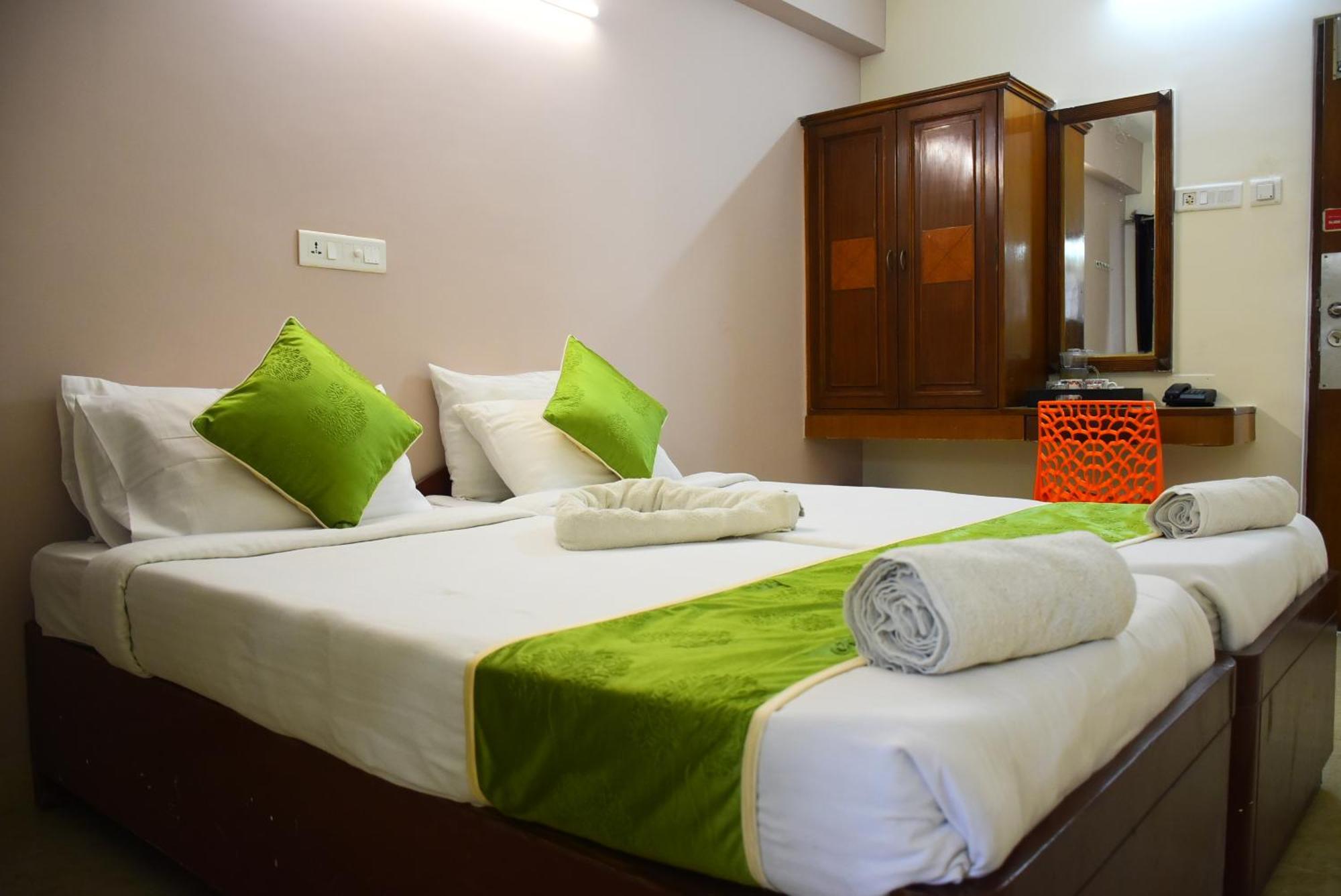 Naksha Tree Hotels Kishore Inn - Koyambedu Chennai Eksteriør billede