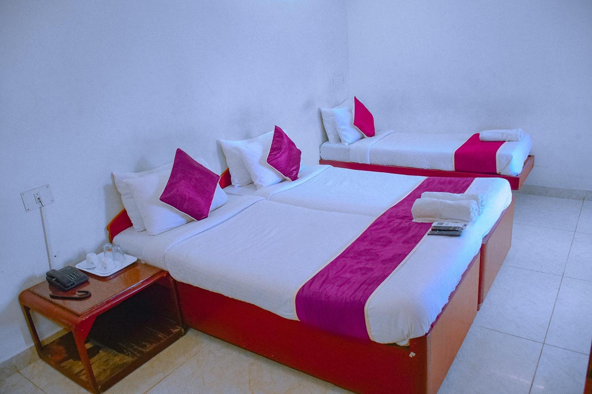Naksha Tree Hotels Kishore Inn - Koyambedu Chennai Eksteriør billede