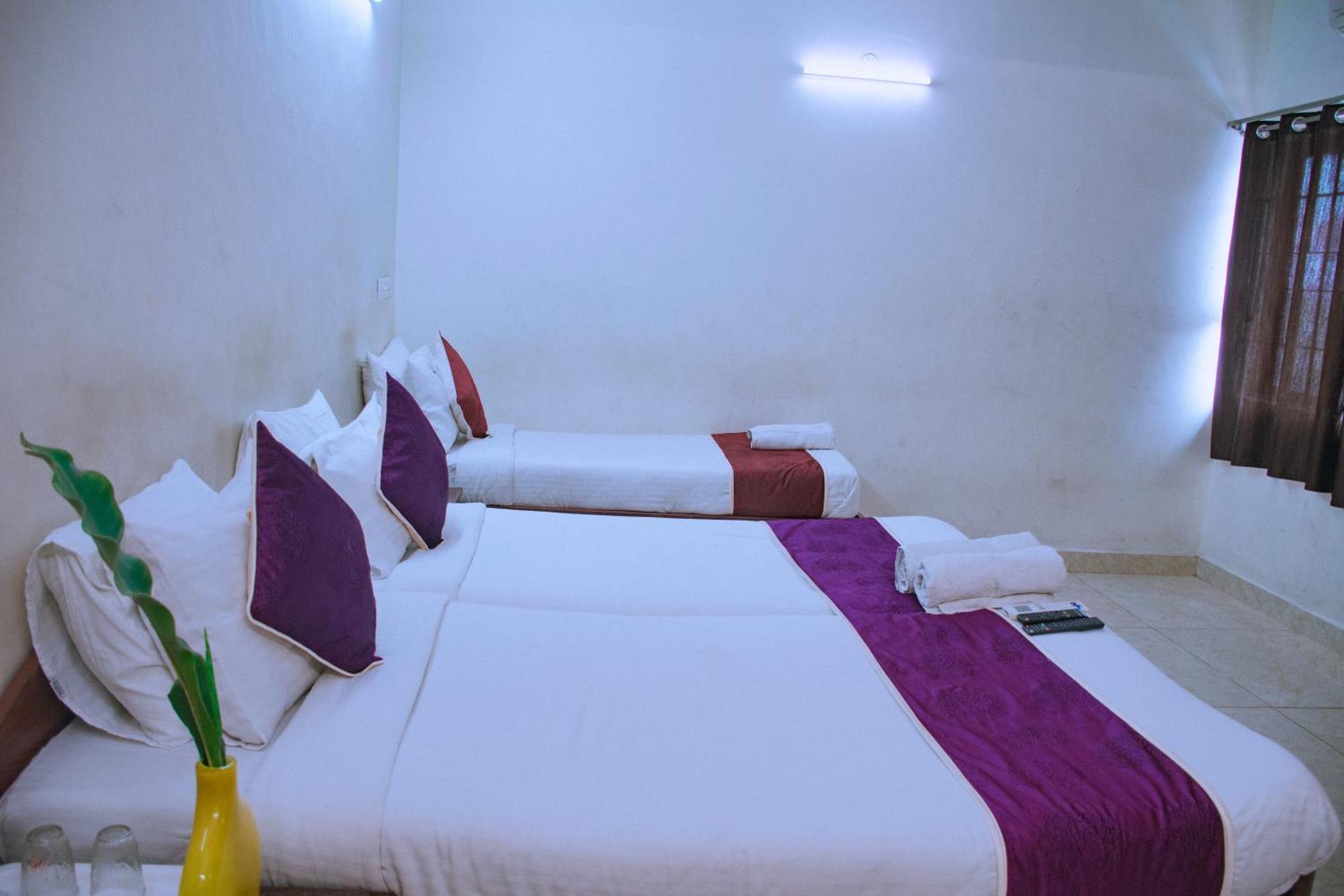 Naksha Tree Hotels Kishore Inn - Koyambedu Chennai Eksteriør billede